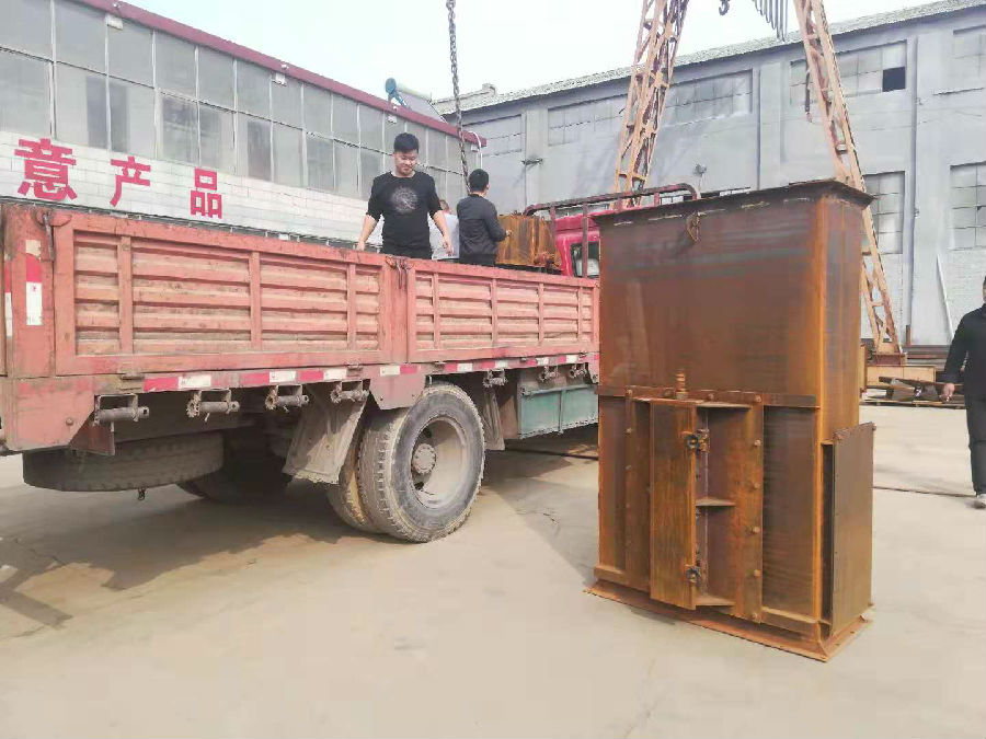 裝車中